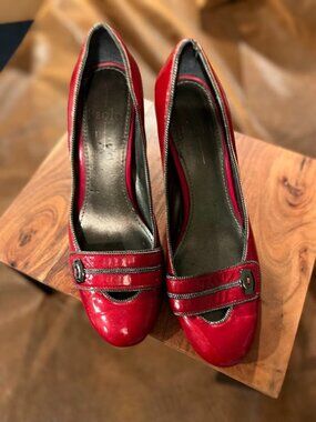 Red Ladies Paolo Leather Pumps